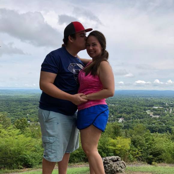 Meet your Posher, Tara - Picture 1 of 1